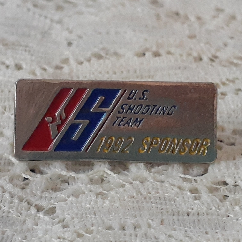 Vintage US Shooting Team 1992 Sponsor Pin Sports